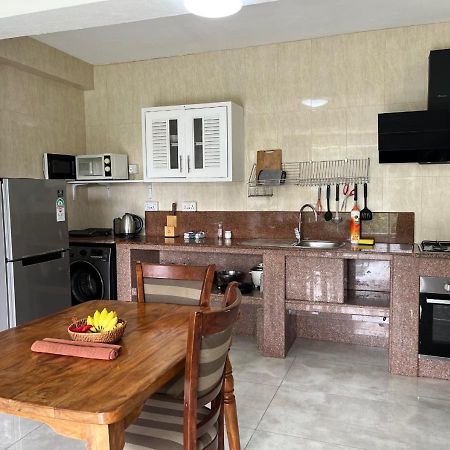 Holiday Home Baie Lazare  ภายนอก รูปภาพ