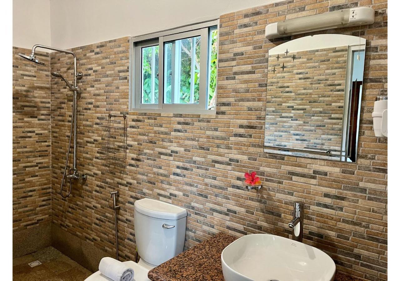 Holiday Home Baie Lazare  ภายนอก รูปภาพ