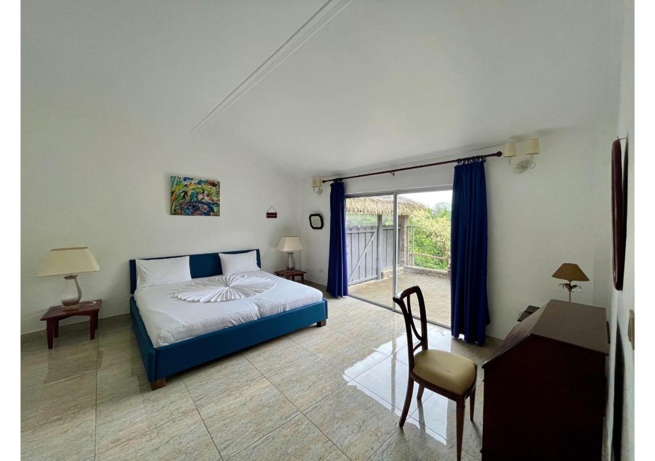 Holiday Home Baie Lazare  ภายนอก รูปภาพ