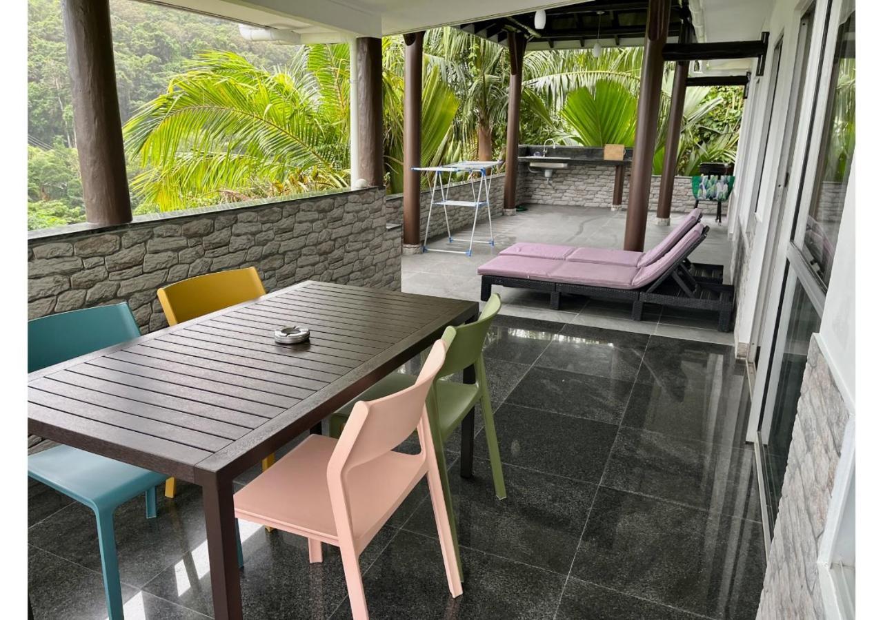 Holiday Home Baie Lazare  ภายนอก รูปภาพ