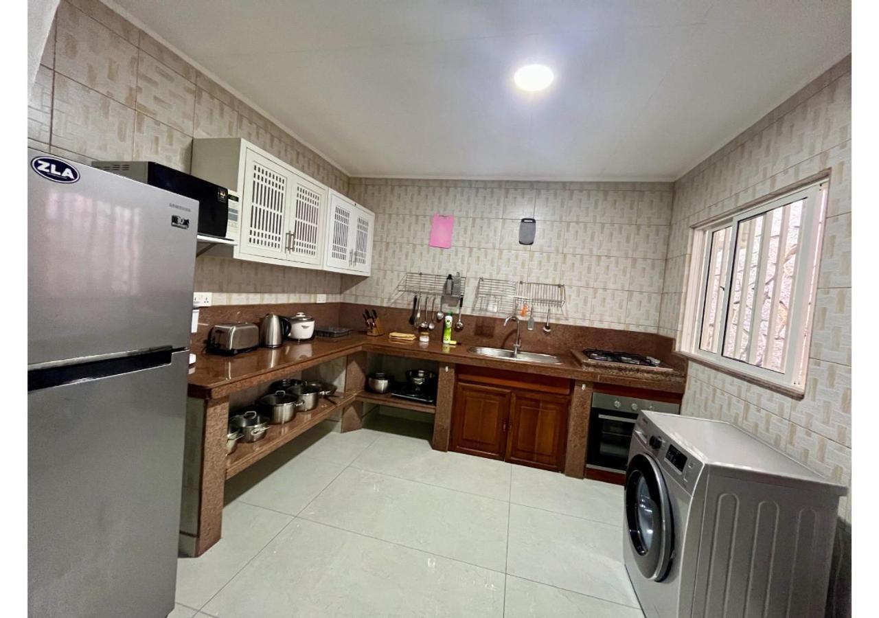 Holiday Home Baie Lazare  ภายนอก รูปภาพ