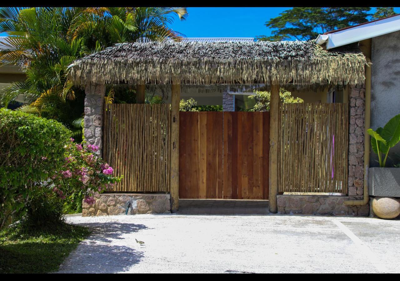 Holiday Home Baie Lazare  ภายนอก รูปภาพ