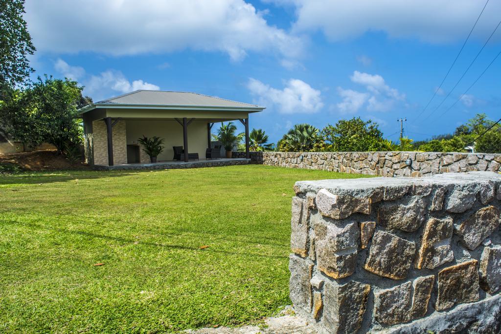 Holiday Home Baie Lazare  ภายนอก รูปภาพ